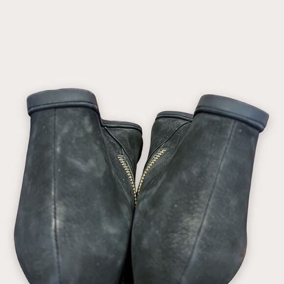 Kenneth Cole Vivian Wedge Bootie, Size 11M Black - Picture 10 of 15